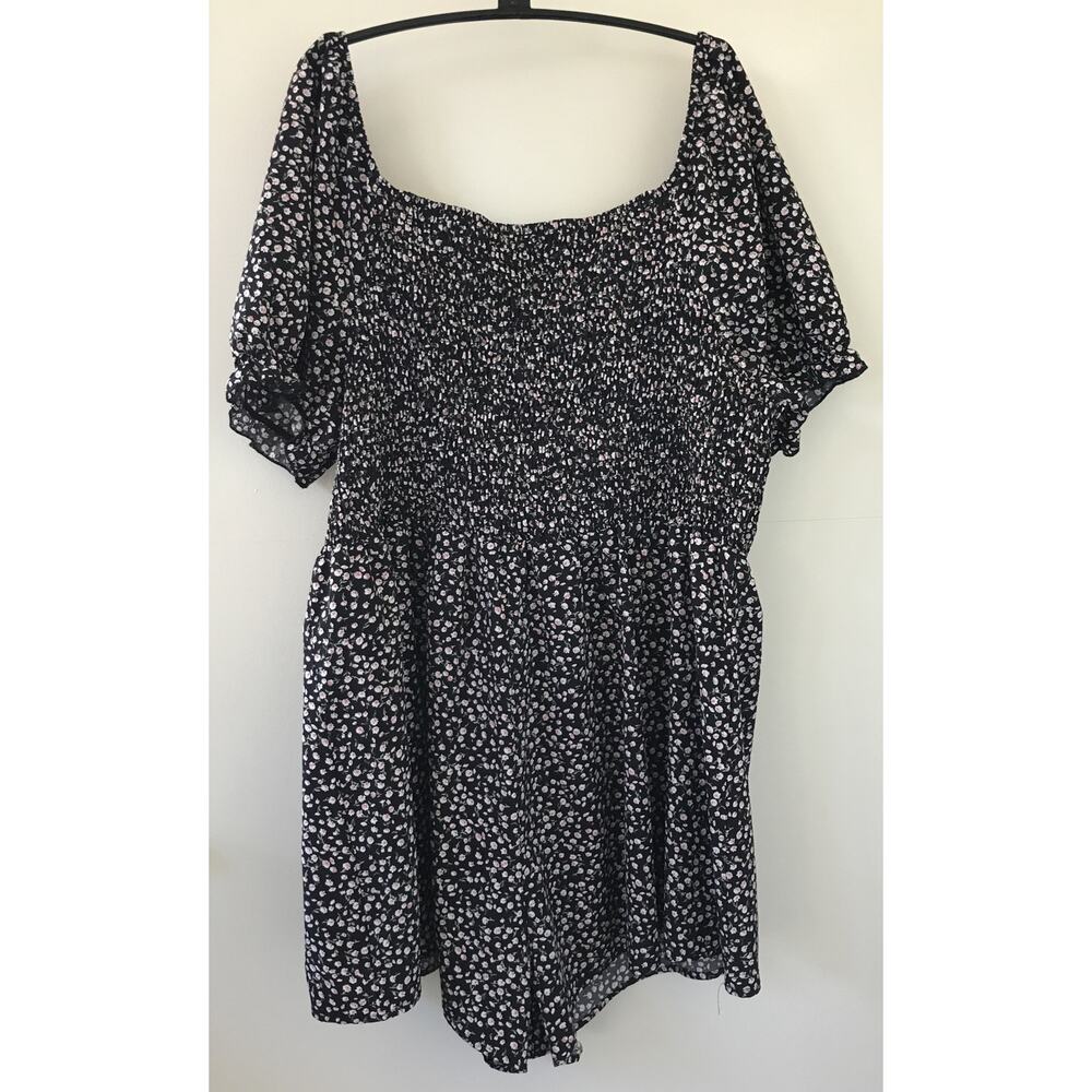 Shein Black Pink Floral Scoop Neck Shorts Romper Jumpsuit XL 50" chest/waist